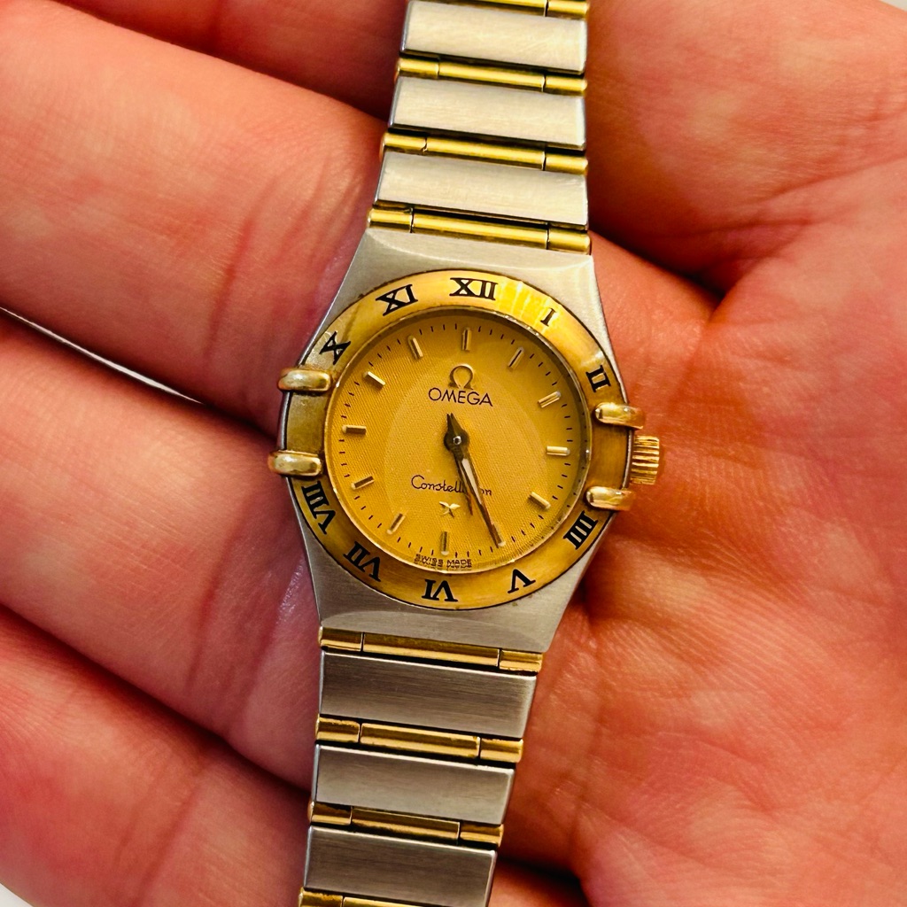 Omega Constellation 18k Gold Watch Champagne Dial